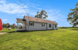 19494 Division Drive, Marshall, MI 49068