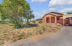 17458 E 1230 Road, Erick, OK 73645