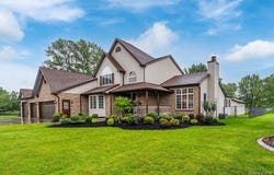 52 Tomahawk, Lancaster, NY 14086