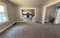 1114 N Liberty Street, Independence, MO 64050