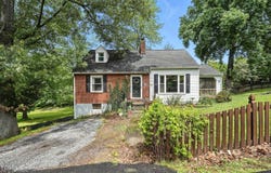 2136 Cypress Street, Kingsport, TN 37664