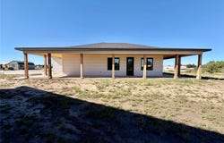 904 Malgretout Parkway, Dodge City, KS 67801