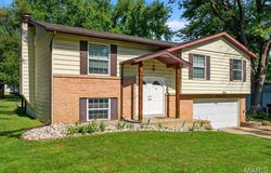 19 Fernwood Drive, St Peters, MO 63376