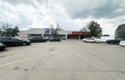425 E Hwy 6, IowaCity, IA 52240