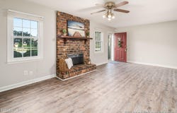 32 Scott Street, Greenville, NC 27858