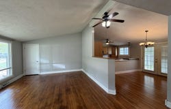 1006 Rainbow Dr, Salina, KS 67401