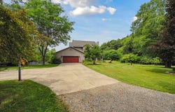 7118 Browns Lake Road, Jackson, MI 49201