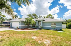 106 SE Crosspoint Drive, Port Saint Lucie, FL 34983
