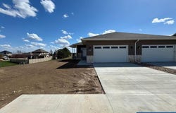 5968 Loxton Street, Lincoln, NE 68526