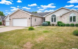 3716 W GOLF CREEK Drive, Peoria, IL 61615