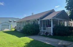 1110 W Main Street, Chanute, KS 66720