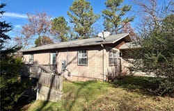 8229 Chestnut Drive, Rogers, AR 72756