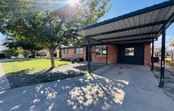 2213 Country Club Dr, Pecos, TX 79772