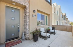 27217 Red Willow Court, Valencia, CA 91381