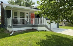 16111 Richmond Avenue W, Belton, MO 64012