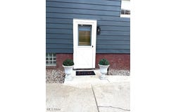 21430 Lakeshore Boulevard, Euclid, OH 44123