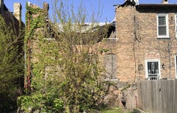 10643 S Champlain Avenue, Chicago, IL 60628