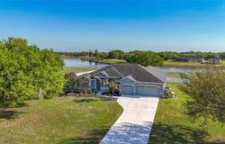 18002 HOWLING WOLF RUN, PARRISH, FL 34219