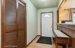 1007 Sunset Avenue, Yorkville, IL 60560