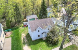 325 Pearl Street, South Haven, MI 49090