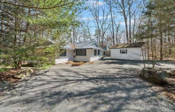 123 Basswood Lane E, Lords Valley, PA 18428