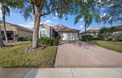 832 NW Greenwich Court, Port St Lucie, FL 34983