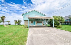 145 Lakeview Rd, ROCKPORT, TX 78382