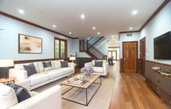 1745 W Cornelia Avenue, Chicago, IL 60657