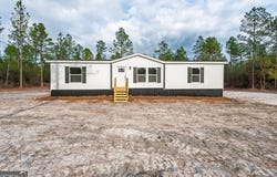 6622 S Highway 121, Blackshear, GA 31516
