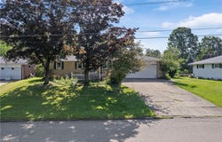 578 25th Street NW, Massillon, OH 44647
