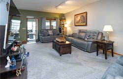 937 Amundsen Drive, Canal Fulton, OH 44614