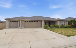 4508 Bermuda Dunes Dr, Pasco, WA 99301