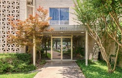2301 Ridgmar Plaza, Fort Worth, TX 76116