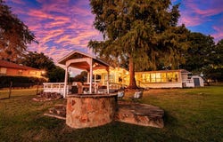 230 Bushwhacker Dr, Mabank, TX 75156