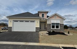 1898 NAPLES CIRCLE, CHAMBERSBURG, PA 17202