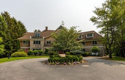162 Mill Pond Way, Portsmouth, NH 03801