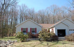 401 Underhill Drive, Tamiment, PA 18371
