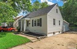 3724 Gordon Avenue, St John, MO 63114