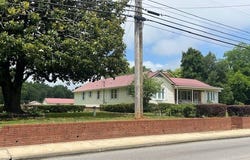 409 West Boyce St, Manning, SC 29102