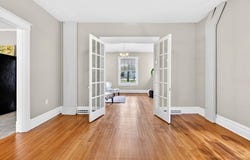 342 N LEWIS ST, STAUNTON, VA 24401