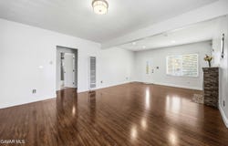 1319 E 75th Street, Los Angeles, CA 90001