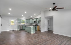 314 N Park Avenue, Aurora, MO 65605