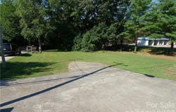 1154 Yadkinville Road, Mocksville, NC 27028