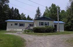 23 East Colebrook Road, Colebrook, NH 03576
