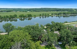 104 N Terrace Park, BYRON, IL 61010
