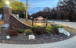 01 Camptown Trace, Hillsboro, MO 63050