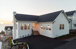 1100 NE Marmoris Avenue, Depoe Bay, OR 97341