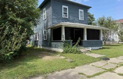 105 N D Street, Marion, IN 46952-6952