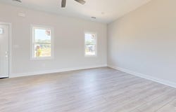 2308 Smith Mountain Lake Parkway, Huddleston, VA 24104