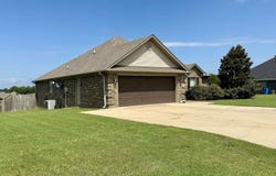 3 Corbin Cove, Greenbrier, AR 72058